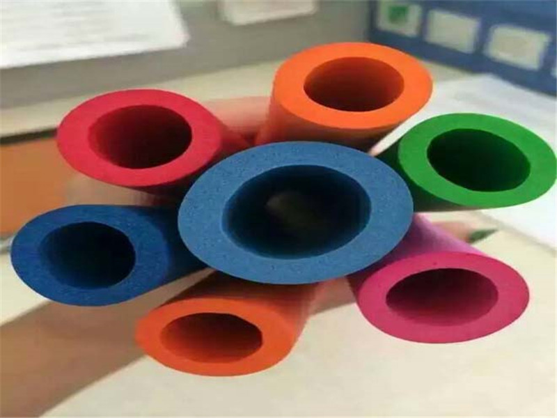 布林B1级橡塑保温管生产线