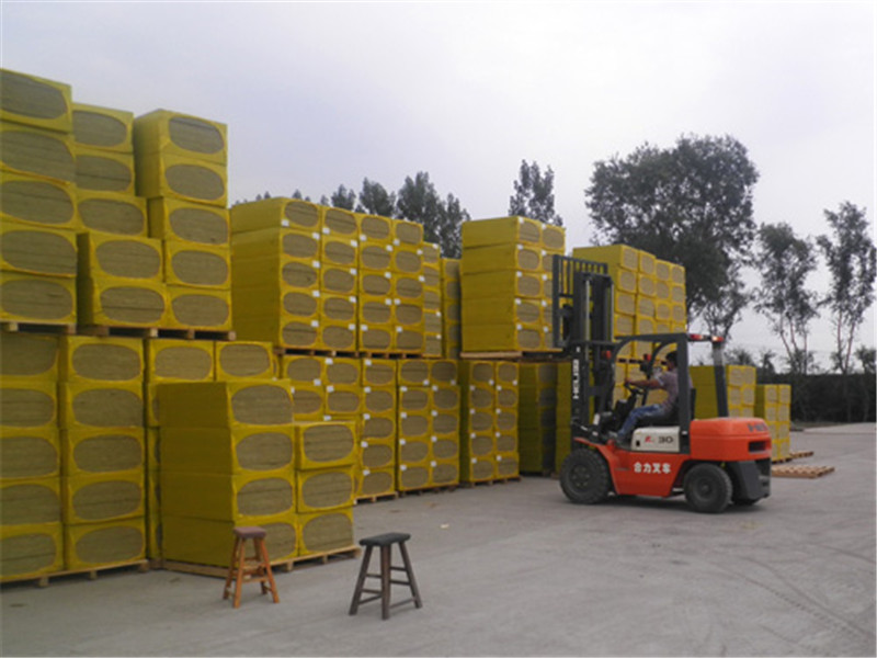 RT10高密度岩棉板