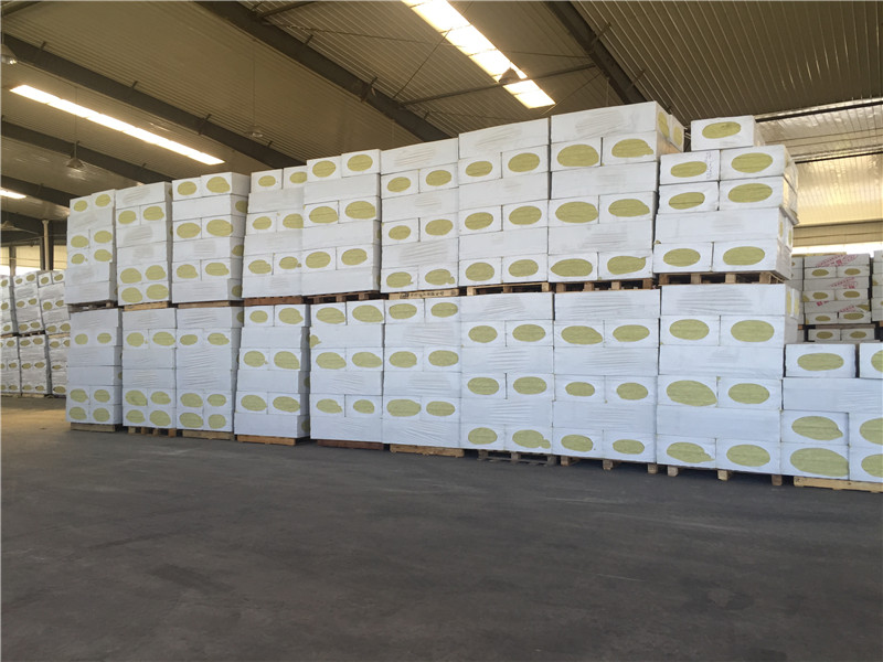 RT7.5复合岩棉板是什么